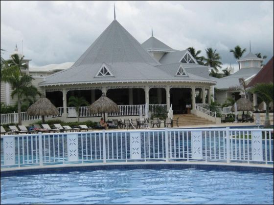 Pool View of Buffet at Gran Bahia Principe Esmeralda/Discount Charter Vacations
