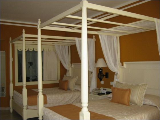 2 Bed Jr, Suite Deluxe at Gran Bahia Principe Esmeralda /Discount Charter Vacations